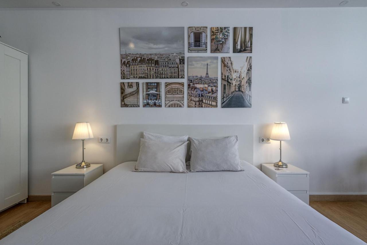Travel & Live Aliados Apartment Porto Eksteriør billede
