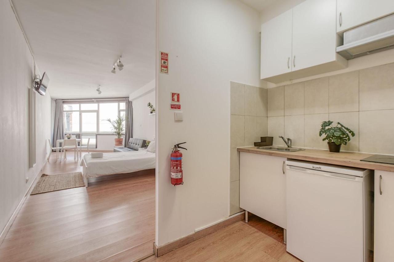 Travel & Live Aliados Apartment Porto Eksteriør billede