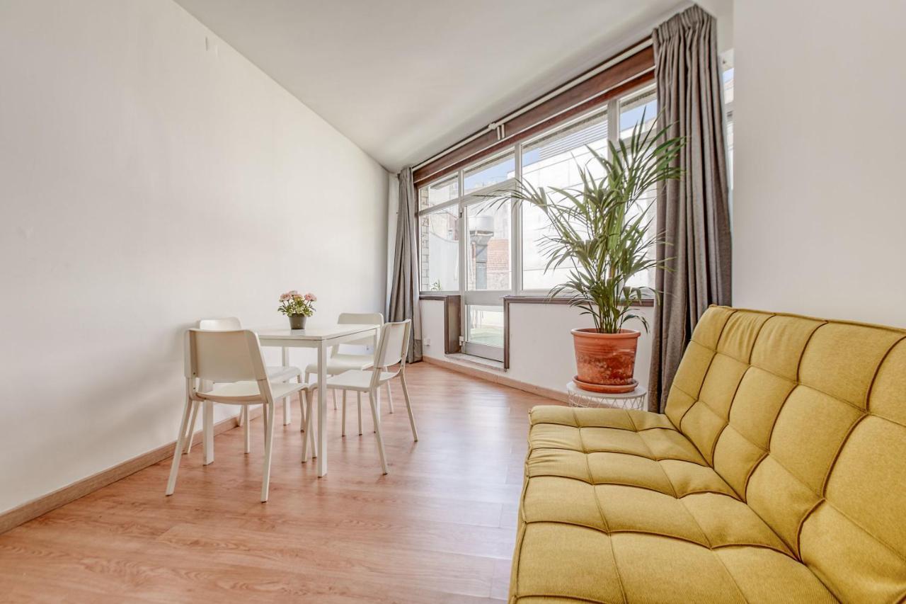 Travel & Live Aliados Apartment Porto Eksteriør billede