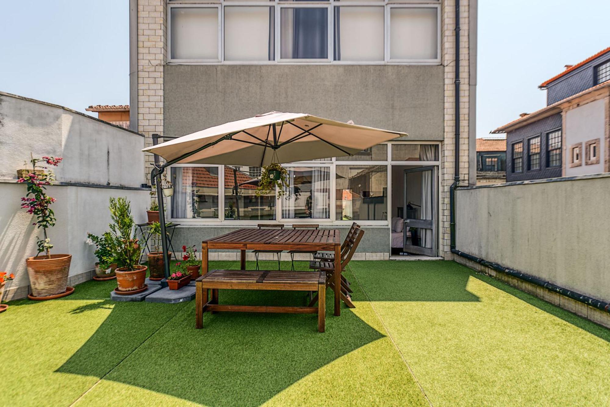 Travel & Live Aliados Apartment Porto Eksteriør billede