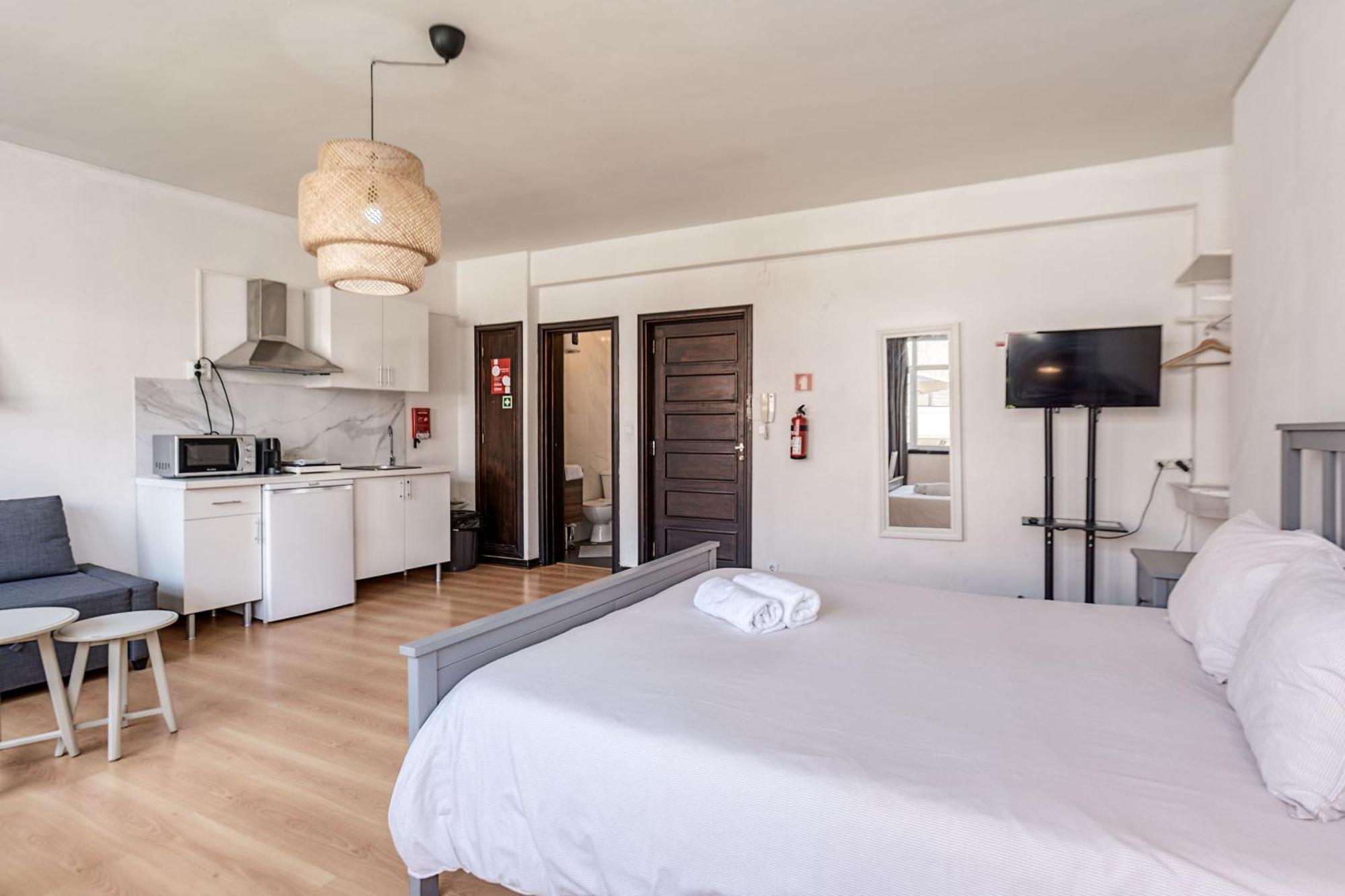 Travel & Live Aliados Apartment Porto Værelse billede