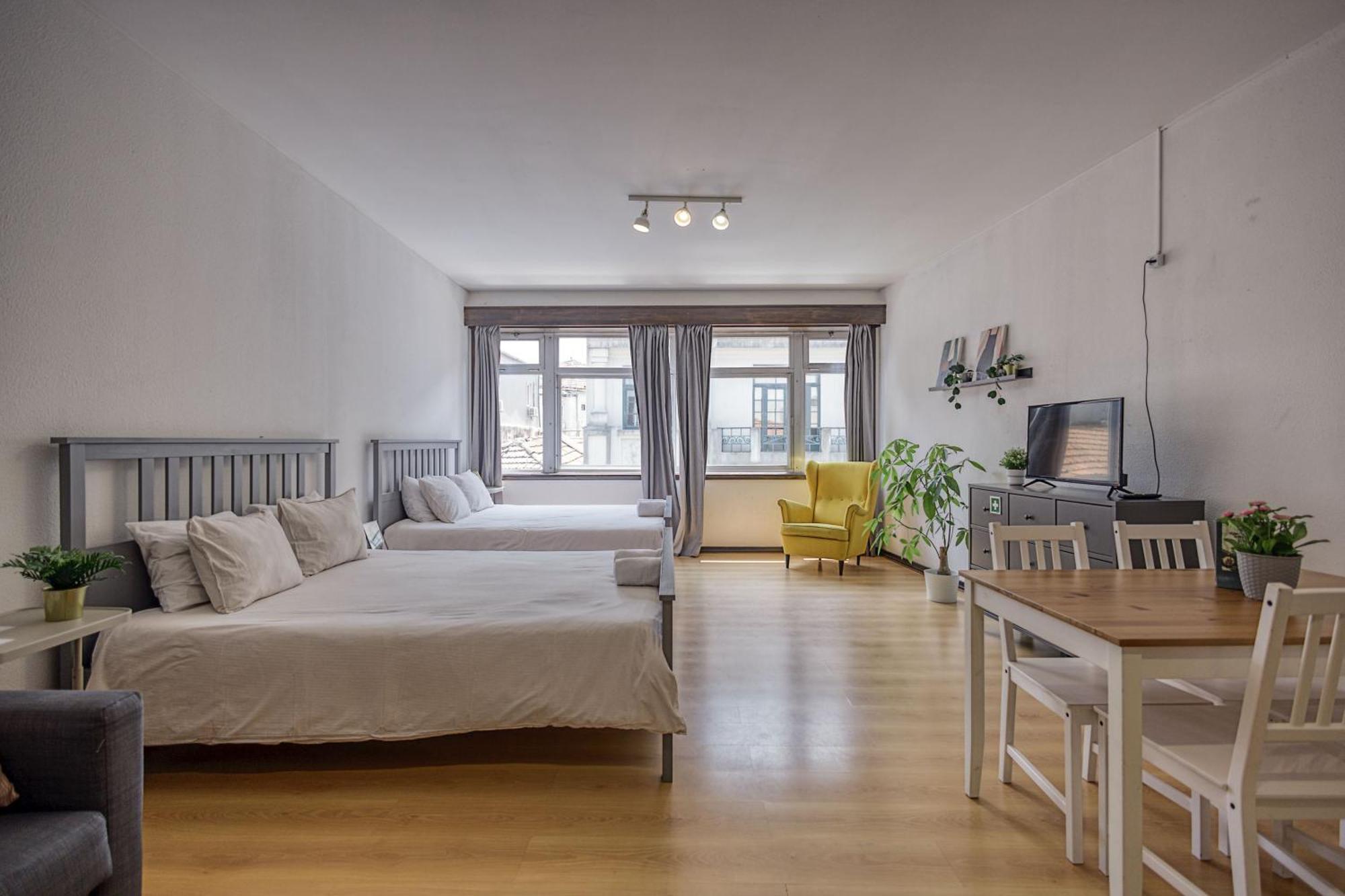 Travel & Live Aliados Apartment Porto Værelse billede